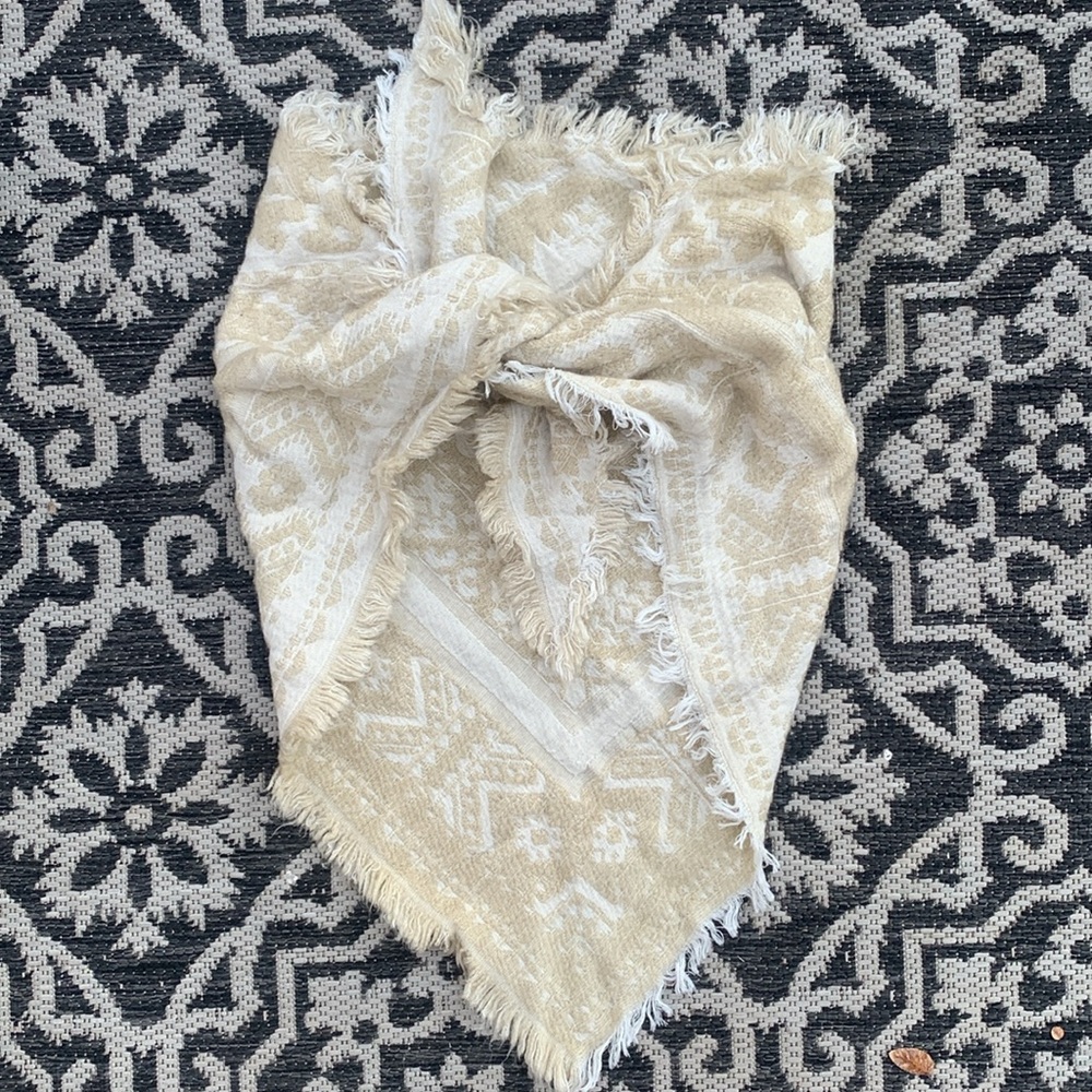 Scarf Bundle - Picture 4 of 10